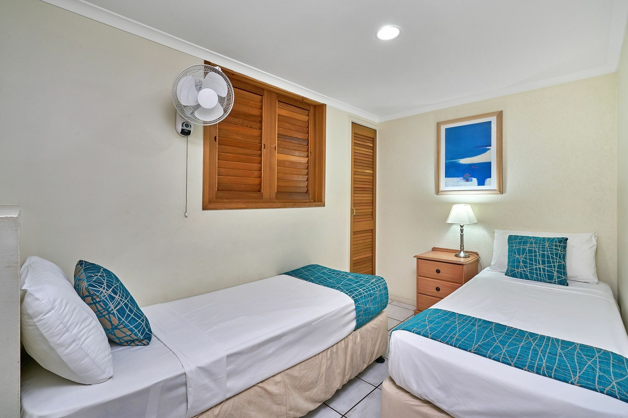 Trinity Beach Club Holiday Apartments Extérieur photo